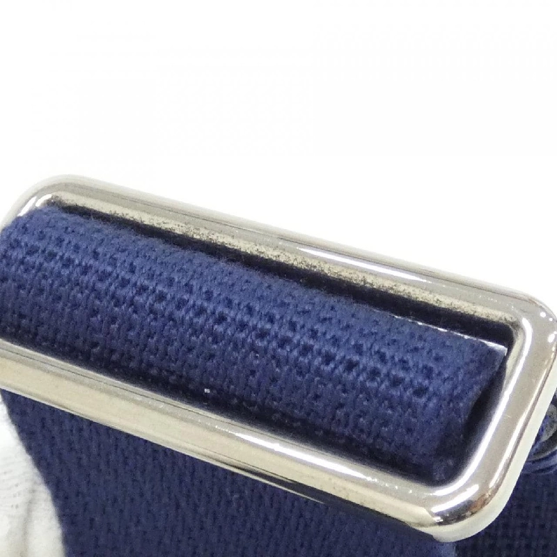 Gucci 700431 1W3CN Túi đeo chéo - Hàng hiệu Chính hãng 765611