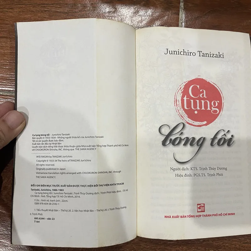 Ca tụng bóng tối - Junichiro Tanizaki (k1) 601737