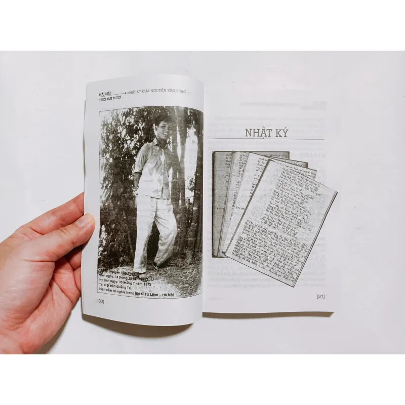 Mãi Mãi Tuổi Hai Mươi - Nhật Ký Thời Chiến Việt Nam 996952