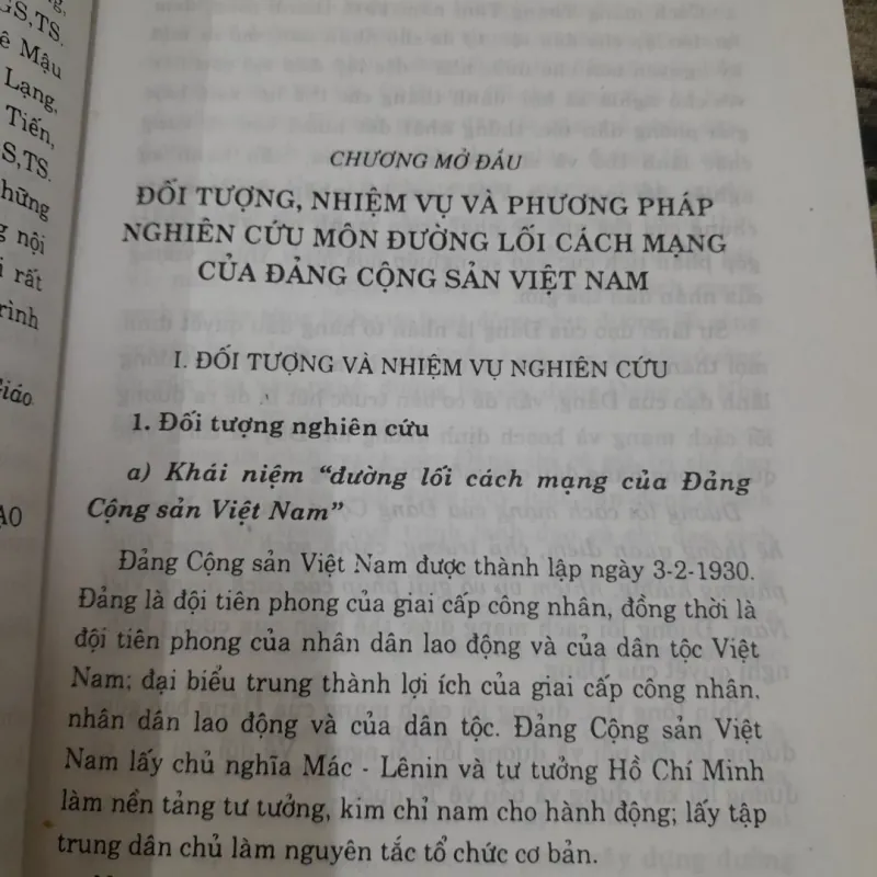 Giáo trình Đường lối Cách Mạng của Đảng CSVN. PGS Tiến sỹ Đinh Xuân Lý.  750897