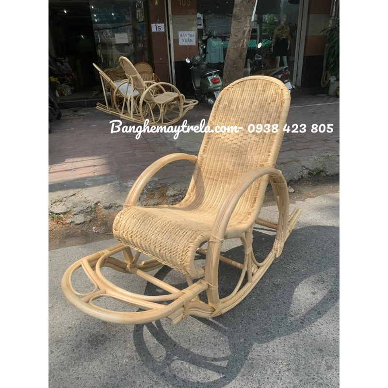 Ghế bập bênh mây đan kín 468161