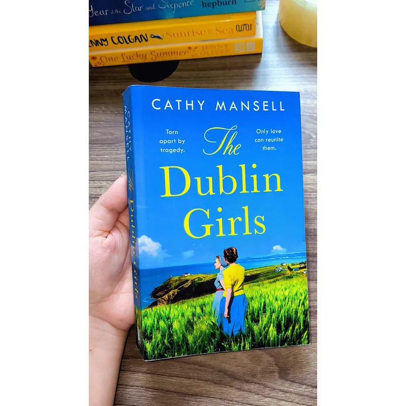 Cathy Mansell - Dublin girls (Preloved books) 722821