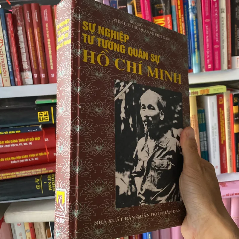 Sự nghiệp tư tưởng quân sự Hồ Chí Minh bìa cứng 731818