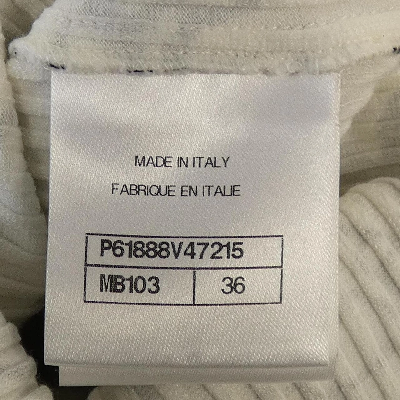 Áo thun CHANEL P61888V47215 19A 627303