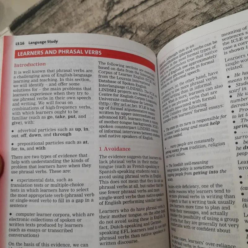 Macmilan. Phrasal Verbs Plus Dictionary. 706826