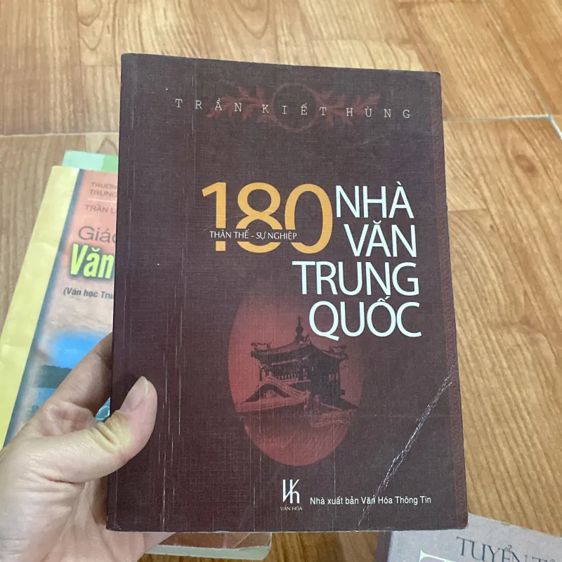 180 nhà văn Trung Quốc - Trầ Khiết Hùng 755358