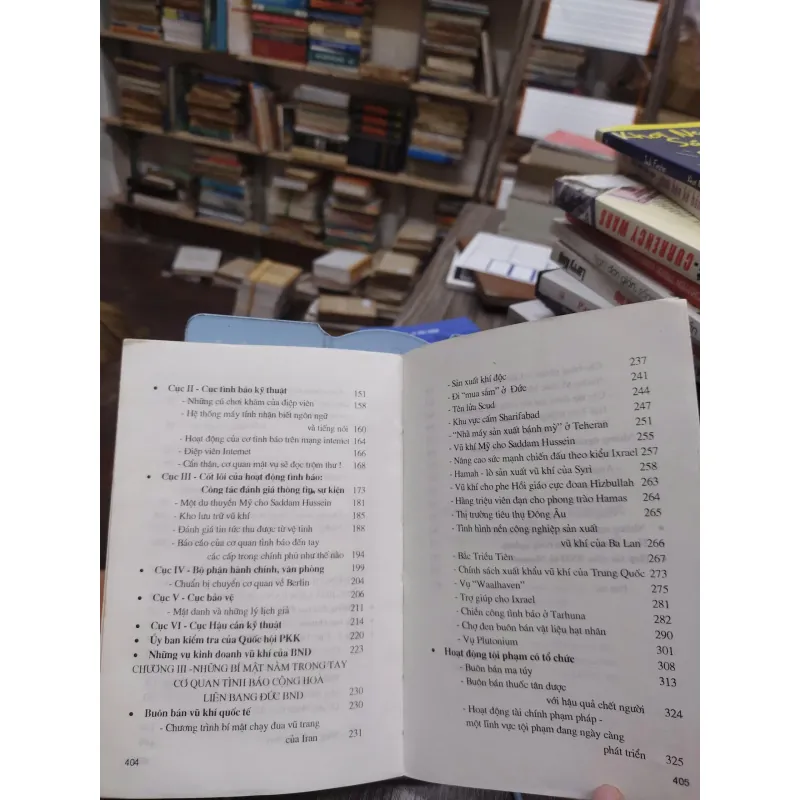 Sách: Bí mật cơ quan tình báo cộng hoa liên bang Đức (A1) - Udo Ulfkotte 674524