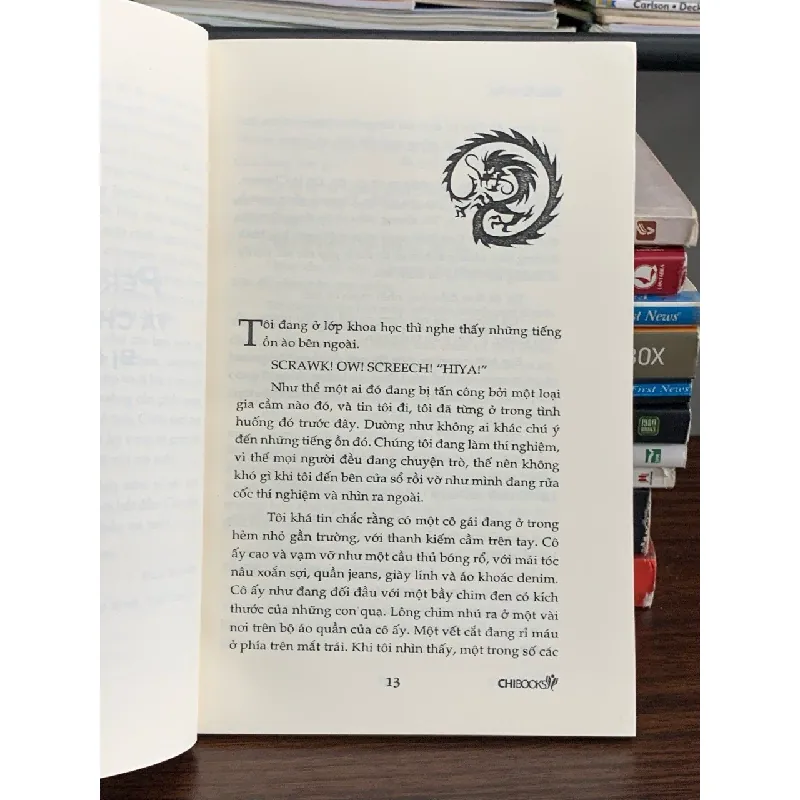 Hồ sơ á thần – Rick Riordan 576586