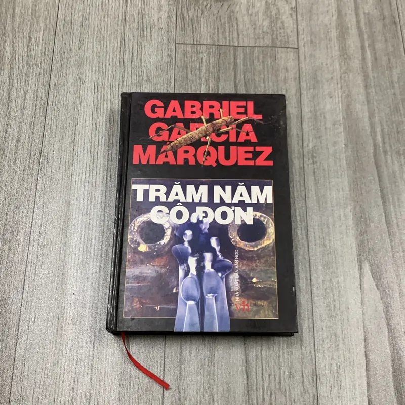 Trăm năm cô đơn. 6a4 730486