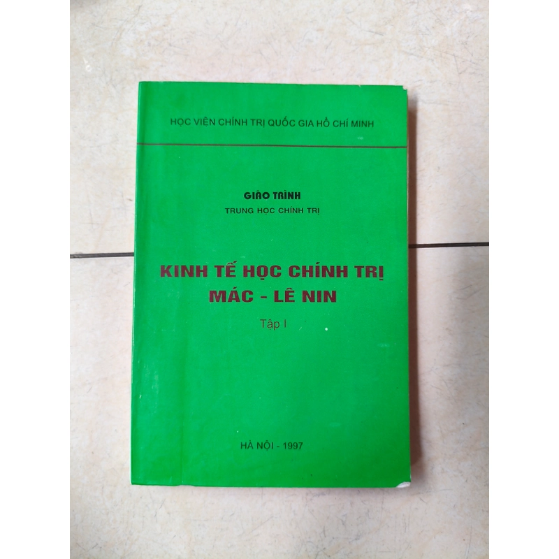 Kinh tế học chính trị Mác- Lê Nin 🌱 546130