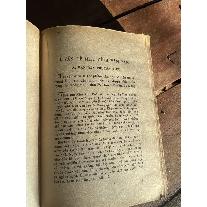 TRUYỆN KIỀU- HÀ HUY GIÁP GIỚI THIỆU NGUYỄN THẠCH GIANG - KHẢO ĐÌNH VÀ CHÚ THÍCH 697514