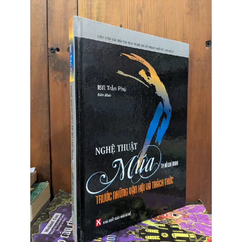 Nghệ thuật Múa TP. Hồ Chí Minh - NSUT. Trần Phú 606190