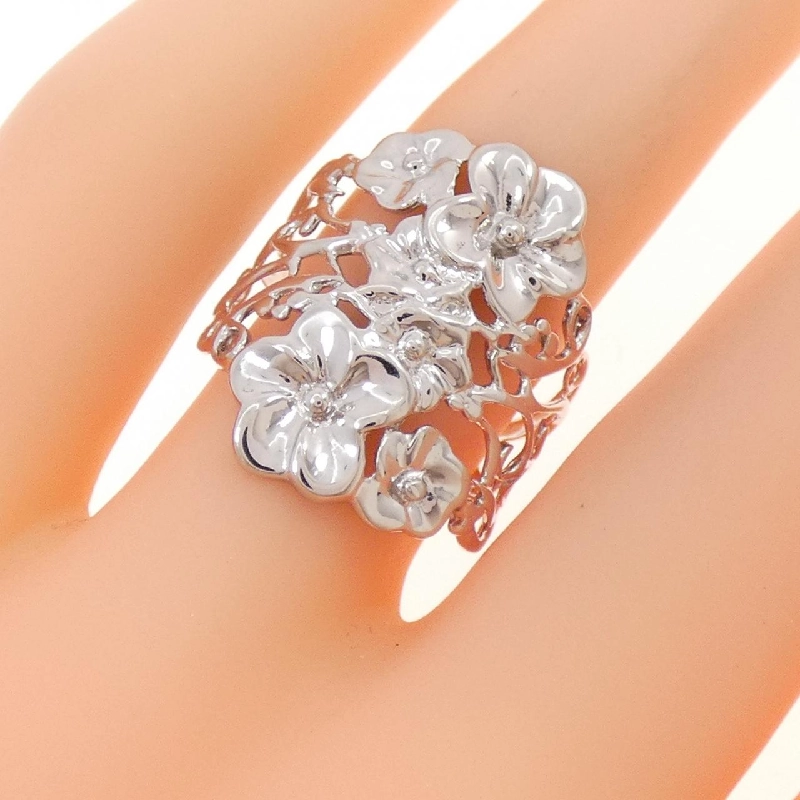 Nhẫn hoa K14WG 670564