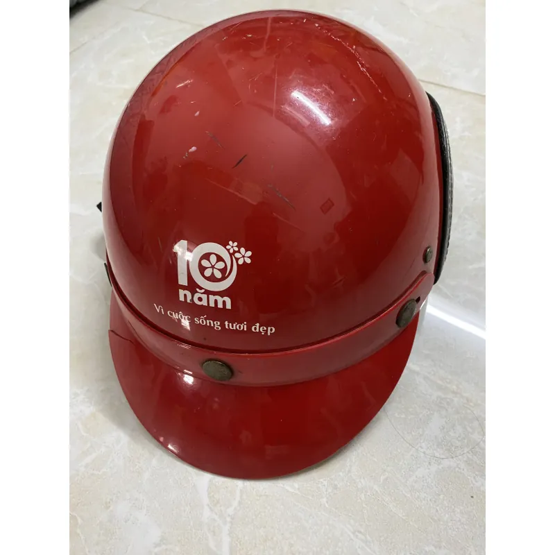 nón bảo hiểm còn tốt  754743