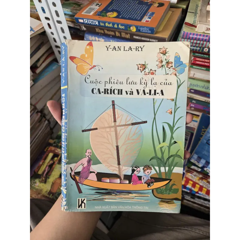 cuộc phiêu lưu kỳ lạ của Ca-rích và Va-li-a 1006302
