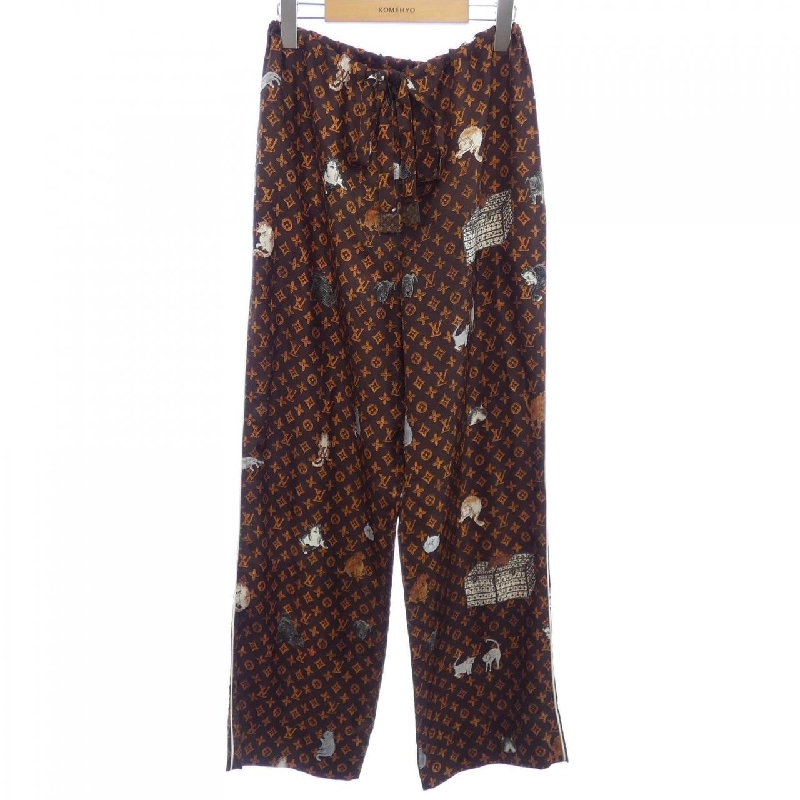 Quần LOUIS VUITTON キャットグラム FGPA32LLP 648964