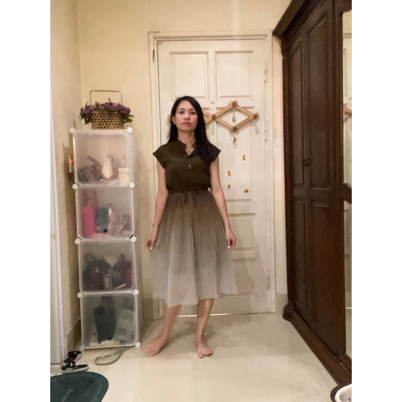 Váy thời trang size M màu xanh bộ đội loang đã qua sử dụng, chât mềm nhẹ mặc tôn dáng 470564