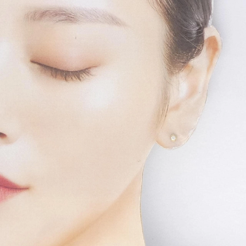 Bông tai Cartier D'Amour siêu nhỏ - Hàng hiệu Authentic 842655