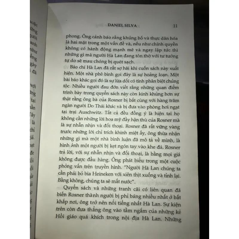 Kẻ phụng sự thầm lặng - Daniel Silva 1024020