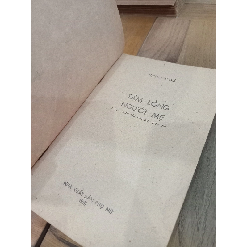 Tấm lòng người Mẹ - Nhiều tác giả 1017779