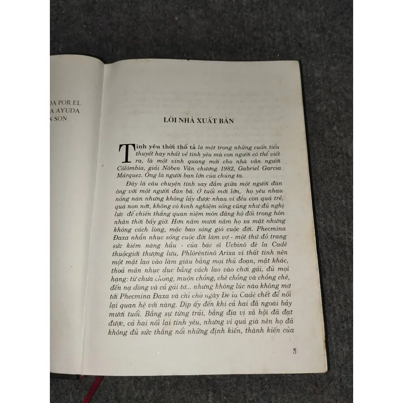 TÌNH YÊU THỜI THỔ TẢ - GABRIEL GARCIA MÁRQUEZ 991092