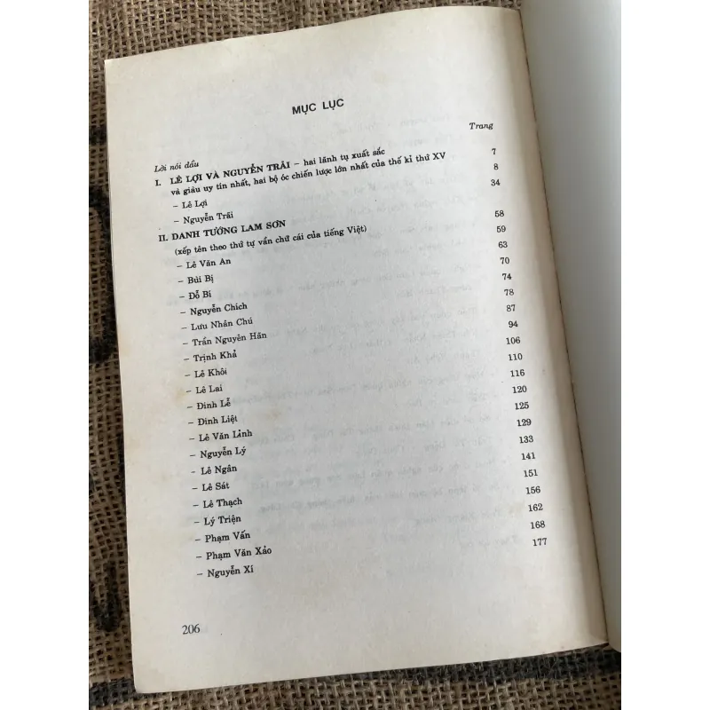 Danh tiếng Việt Nam thời Lam Sơn 1013403