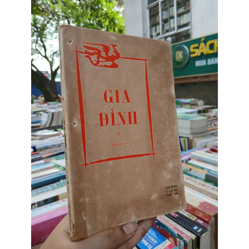 GIA ĐÌNH (TẬP 2) - Khái Hưng 697932