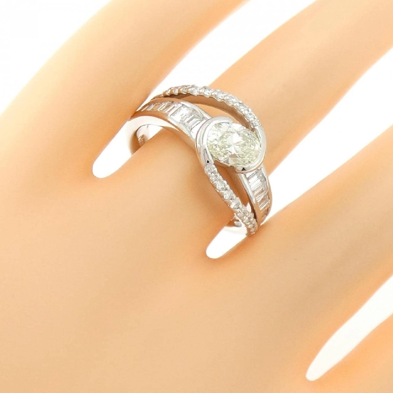 Nhẫn kim cương PT900 0.882CT 665496