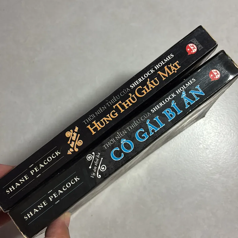 Thời niên thiếu của Sherlock Holmes - Shane Peacock 783158