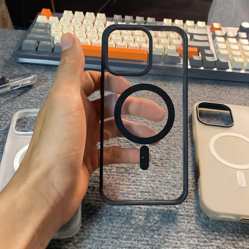 Combo 3 ốp lưng iphone 16promax còn mới 662934