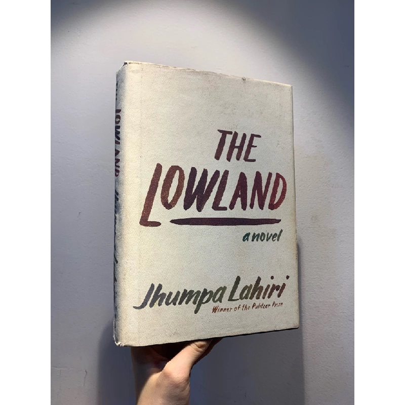 THE LOWLAND - Jhumpa Lahiri 274485