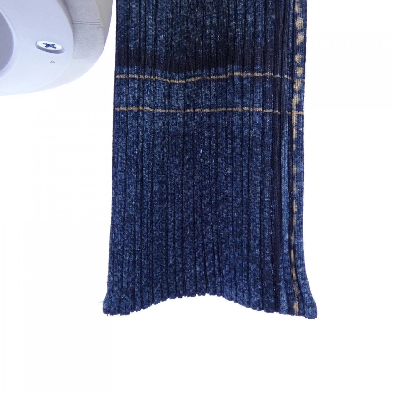 Pleats Please PLEATS PLEASE PP02-JD720 Áo sơ mi - Hàng hiệu Chính hãng 818782