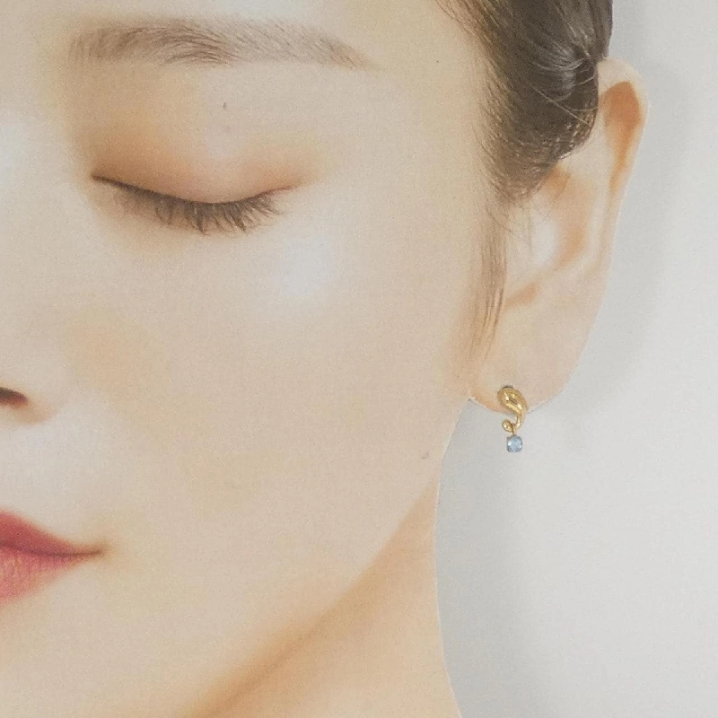 K18YG Blue Topaz Bông tai - Hàng hiệu Chính hãng 870079