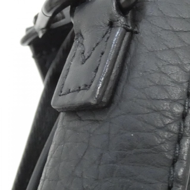 Túi xách đeo vai Louis Vuitton Trillon Monogram S Lock Vertical Wearable Wallet M81524 - Hàng hiệu Chính hãng 767014