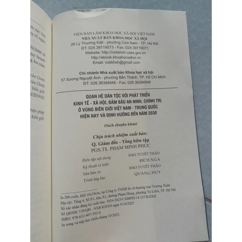 QUAN HỆ DÂN TỘC VỚI PHÁT TRIỂN KINH TẾ XÃ HỘI... 735459