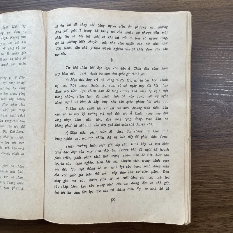 VẤN ĐỀ NHÂN SINH TẠI NAM Á CHÂU - NGUYỄN CAO HÁCH 1030458
