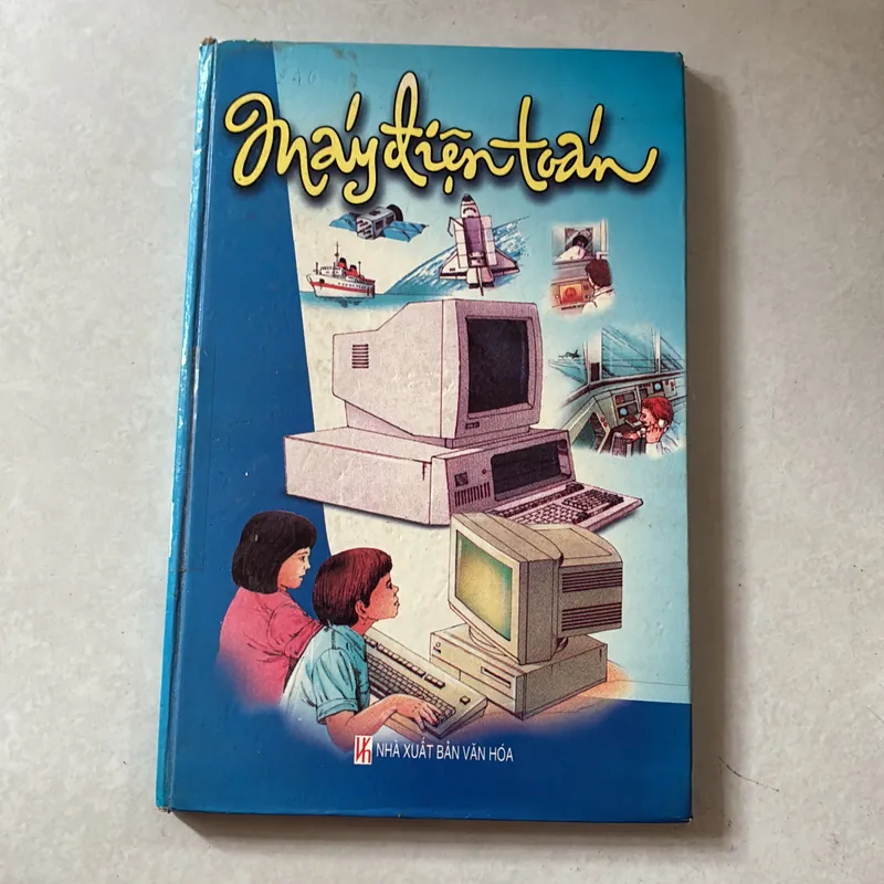 Máy điện toán 738562