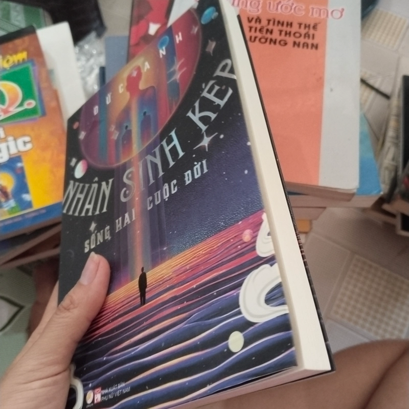 Nhân sinh kép sống hai cuộc đời  552200