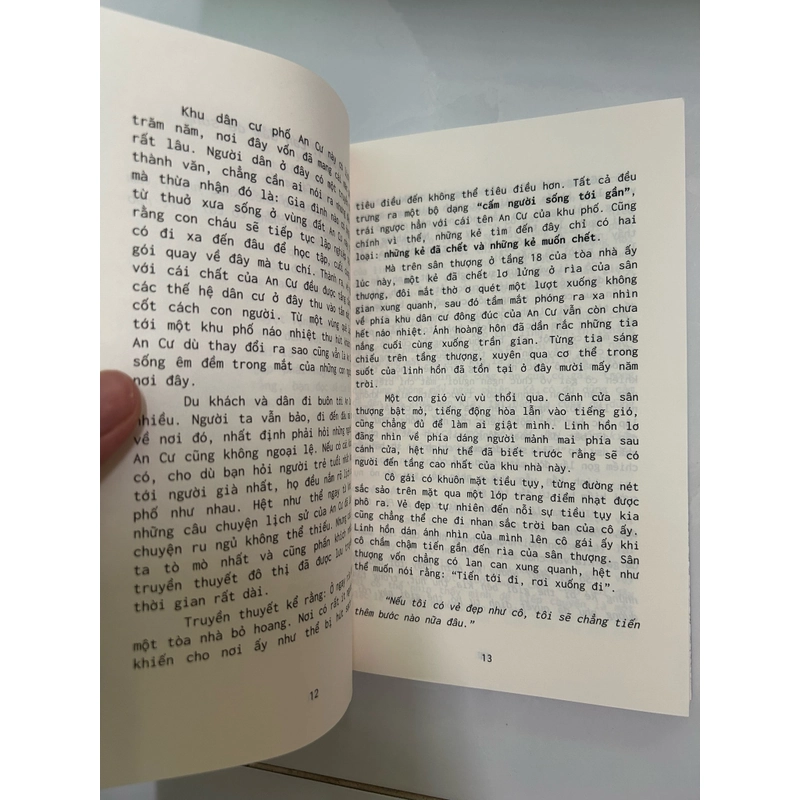 Sân thượng tầng 18 452005