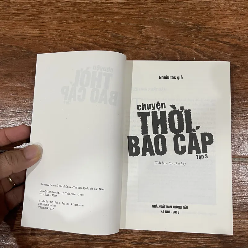 Chuyện thời bao cấp bộ 4 tập (k1) 1003956