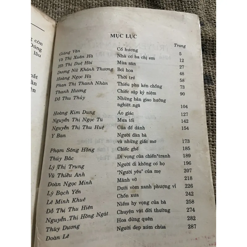 Truyện ngắn nữ Việt Nam 1995  1009456