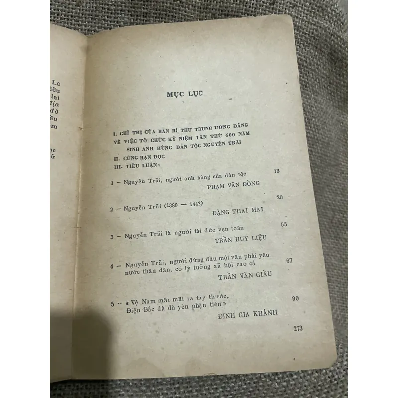 Trên đường tìm hiểu sự nghiệp thơ  văn Nguyễn Trãi  719348