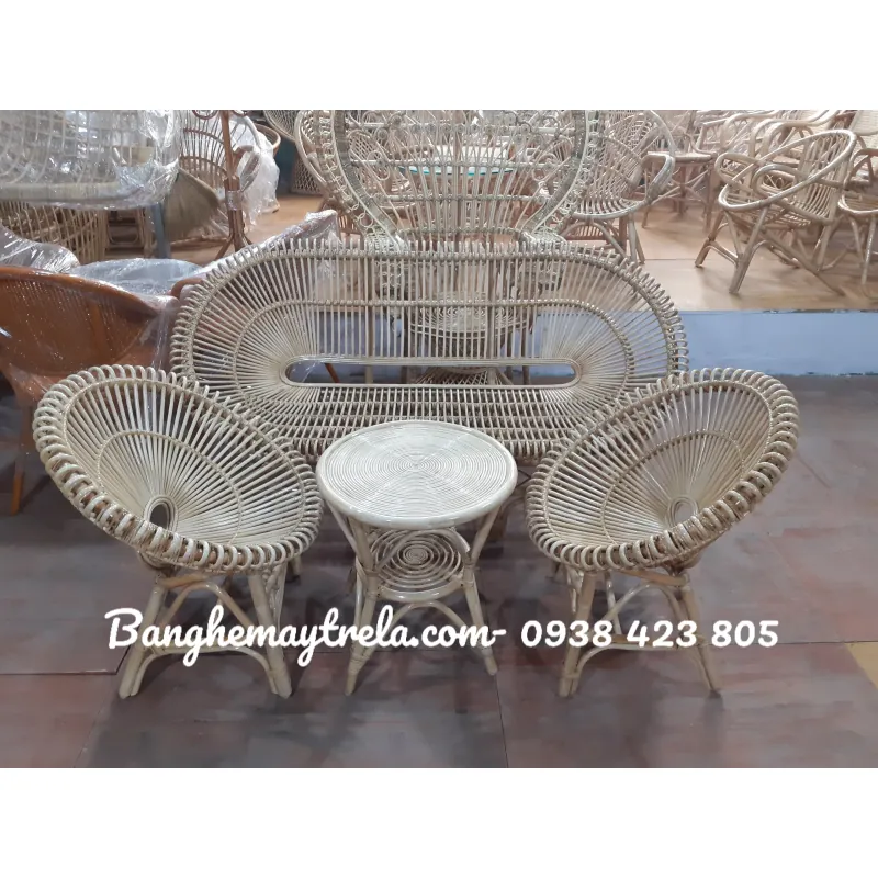 Bàn ghế mây nhỏ gọn cánh sen 562219