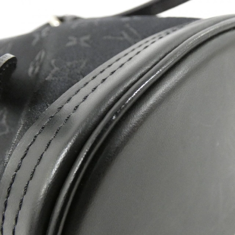 Túi xách Louis Vuitton Monogram Satin Little Bucket M92144 617879