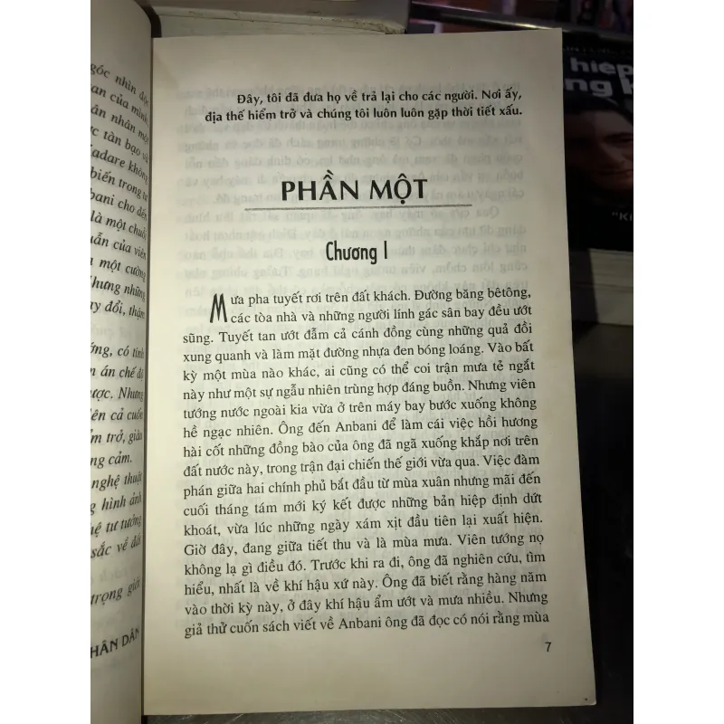 Viên tướng của đạo quân chết - Ismail Kadare 1023737