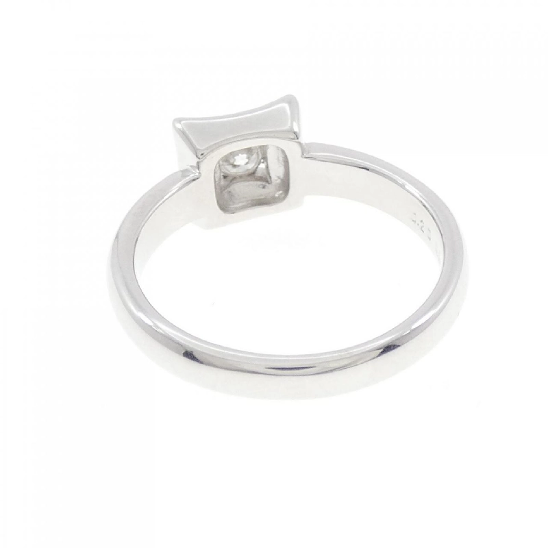 Nhẫn kim cương K18WG 0.20CT 671838