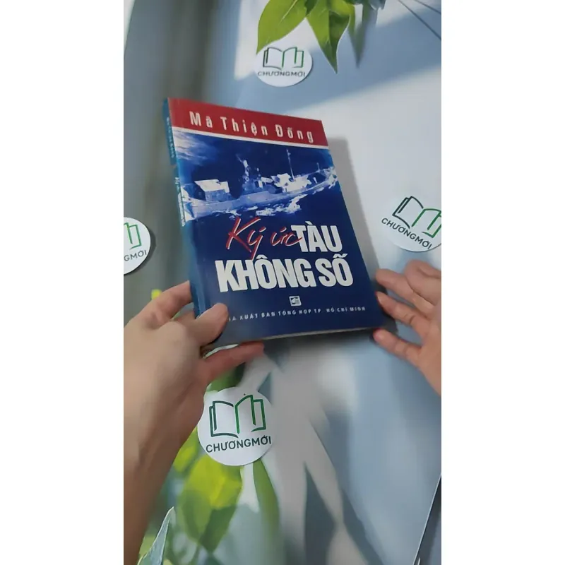 Ký Ức Tàu Không Số - Mã Thiện Đồng 928624