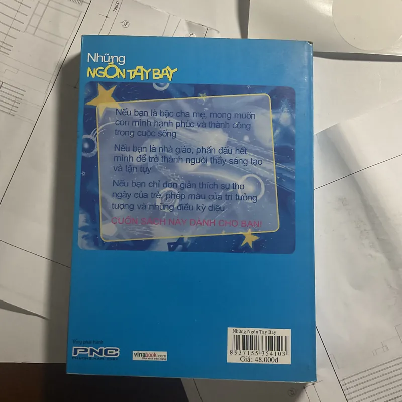 [PHIÊU LƯU] Những ngón tay bay - Adora Svitak 736861