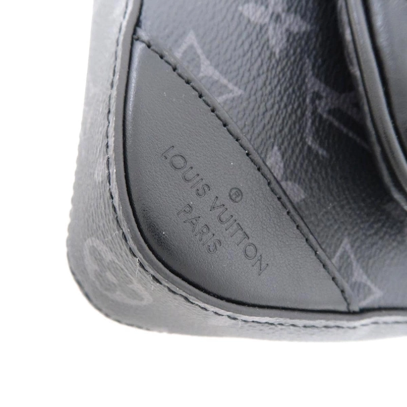 Túi xách Louis Vuitton Monogram Eclipse Reverse Trio Messenger M69443 - Hàng hiệu Authentic 769093