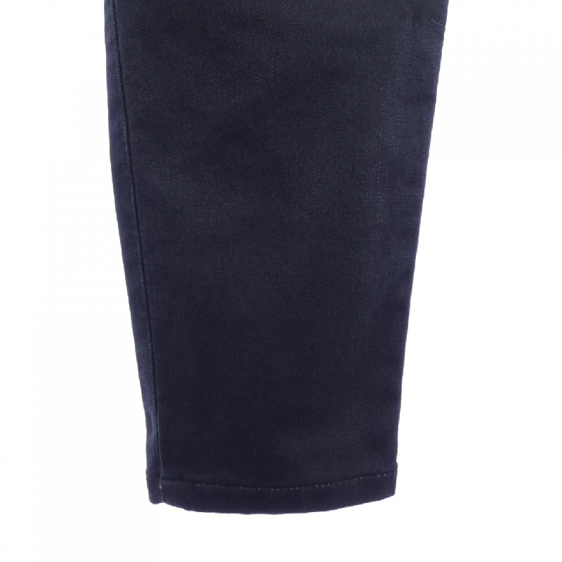 Quần jeans DIESEL - Hàng hiệu Authentic 817464